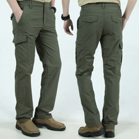James | Stilvolle Cargohosen, die Funktionalität mit zeitloser Eleganz verbinden