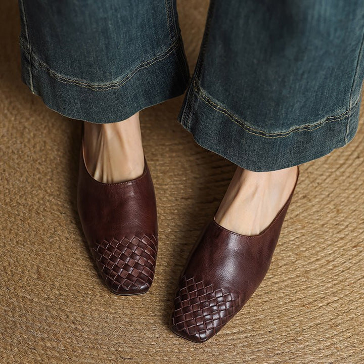 Mia | Zoccoli slip-on in pelle intrecciata, eleganti e comodi