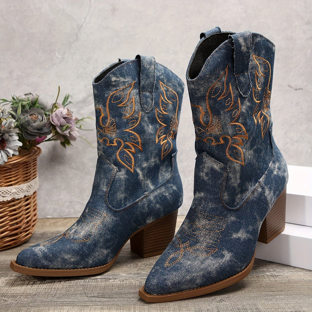 Simone | Elegant And Embroidered Wide-Calf Cowboy Boots