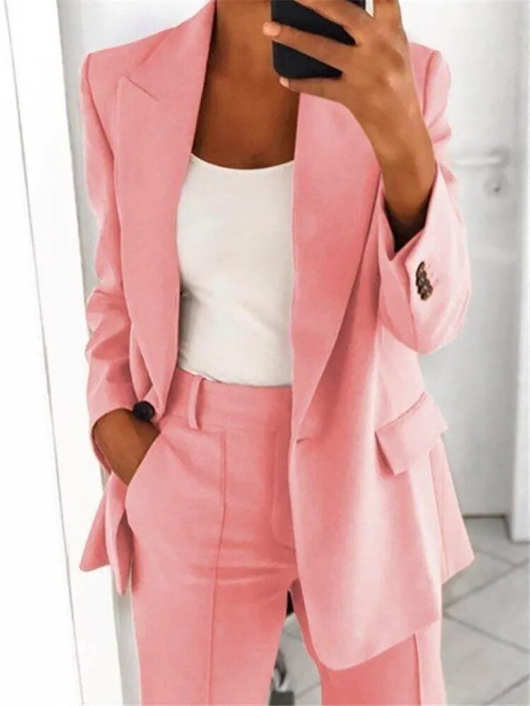Victoria | Eleganter und zeitloser maßgeschneiderter Blazer