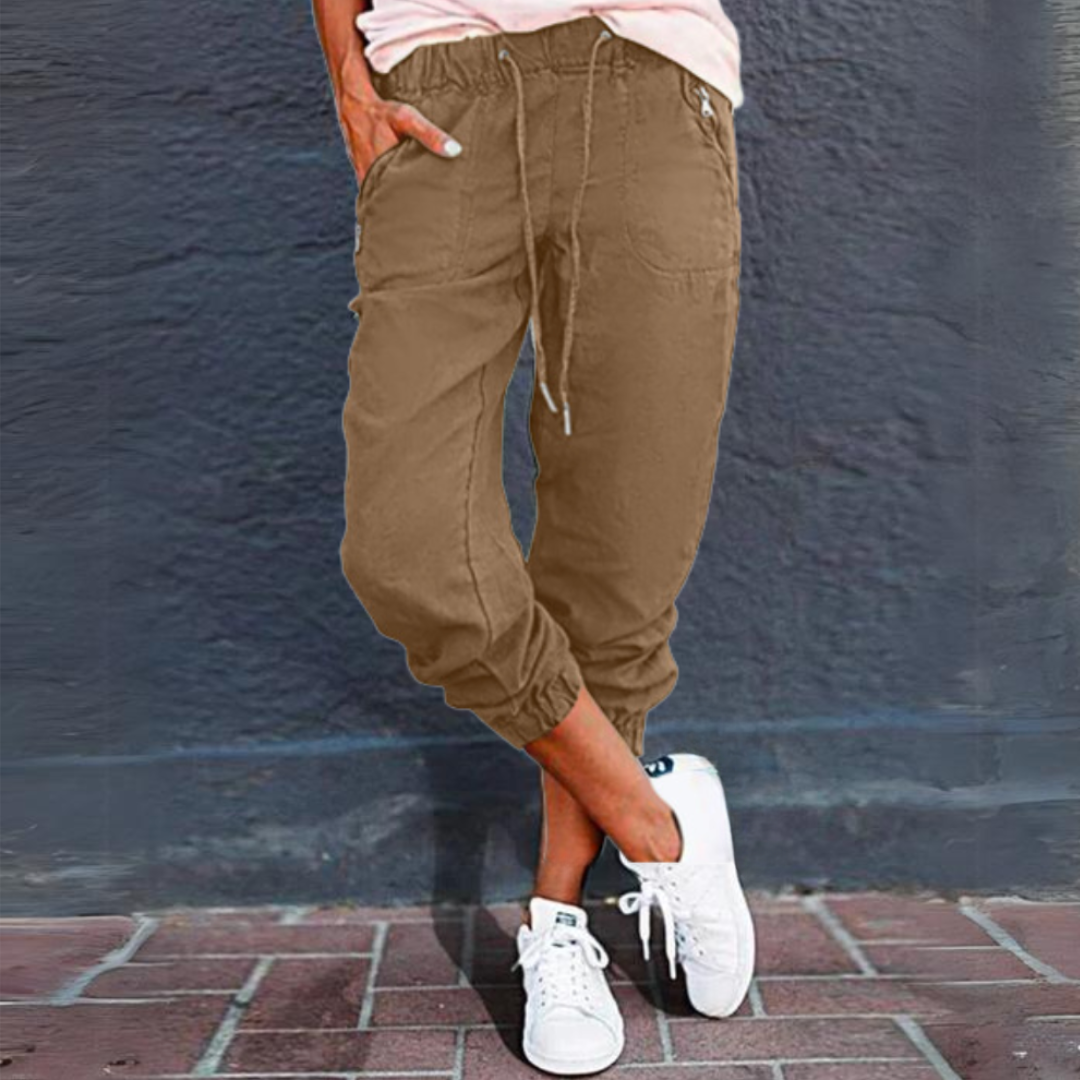 Aria | Cargohose, die modernen Stil mit Alltagstauglichkeit verbindet