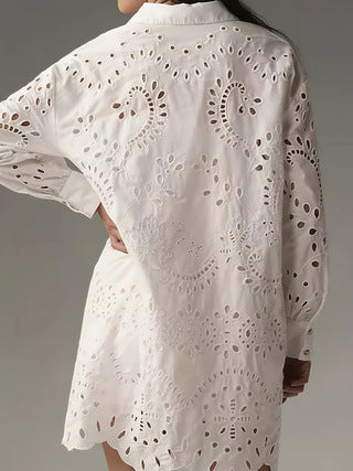 Monika | Elegantes Tunikahemd mit Lochstickerei und Knopfleiste vorne