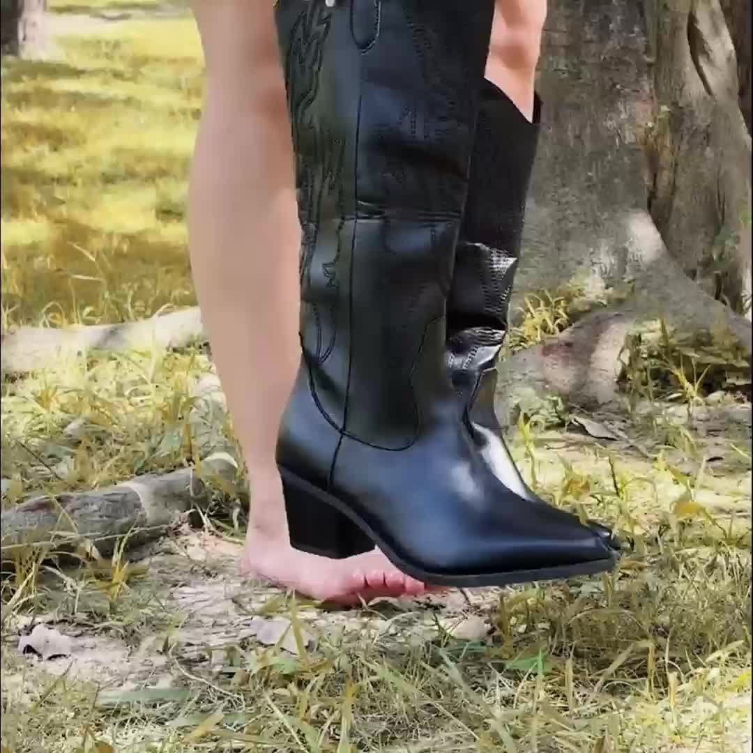 Franziska | Elegant And Stylish Wide-Calf Cowboy Boots