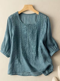 Grace | Comfortable Embroidered Scoop-Neck Blouse