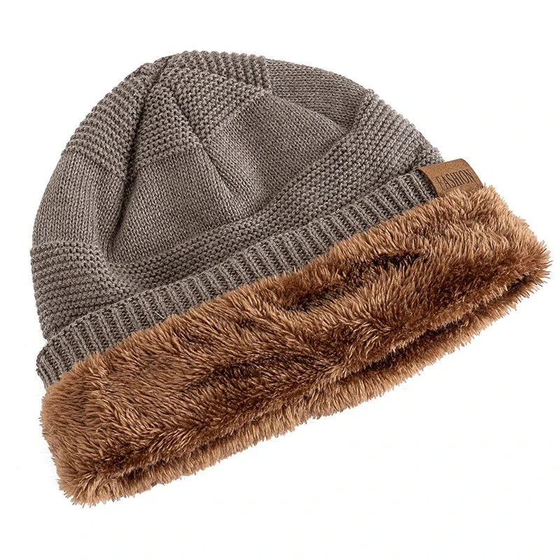 Coos | Slouch Beanie – Trendy Warm Style for Winter