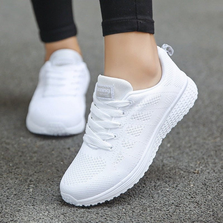 Leonie | Orthopedic Lace-Up Sneakers for Women with Breathable Mesh
