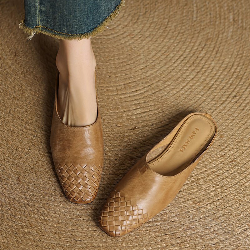 Mia | Zoccoli slip-on in pelle intrecciata, eleganti e comodi