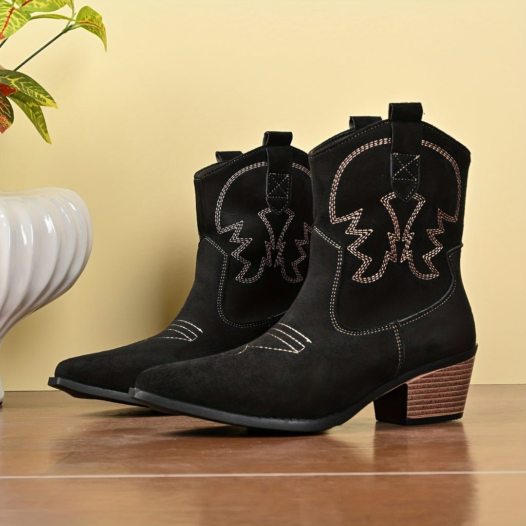 Anna | Classic And Stylish Wide-Calf Cowboy Boots