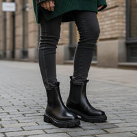 Ora | Stylish Black Chelsea Boots With a Chunky Tread Sole