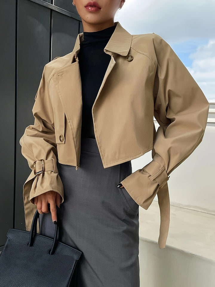 Penelope | Chic And Modern Short Trench Coat