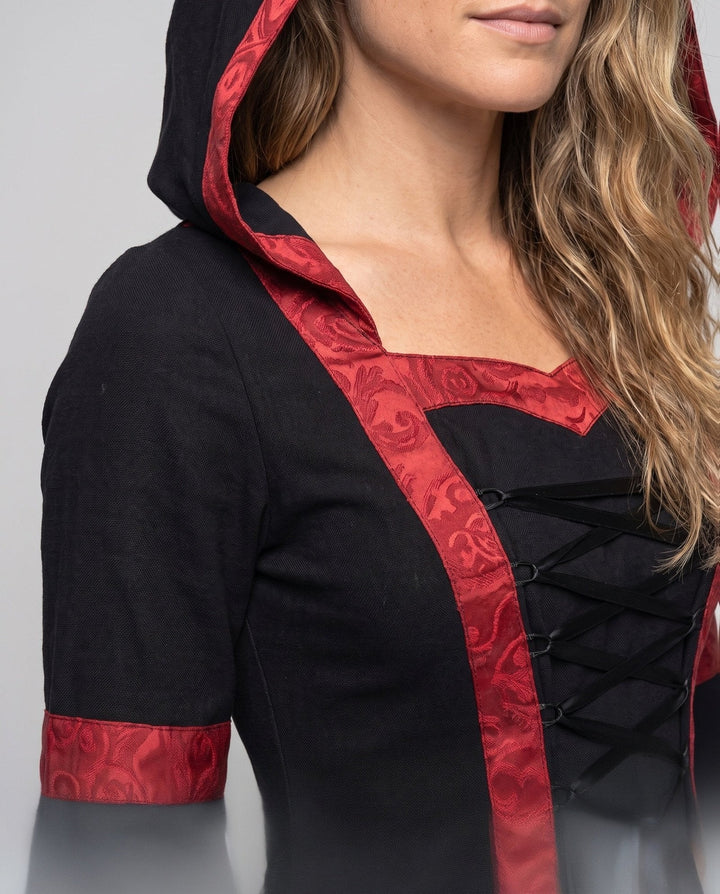 Drune | Historical Costume Dress with Elegant Lacing