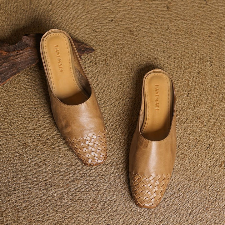 Mia | Zoccoli slip-on in pelle intrecciata, eleganti e comodi