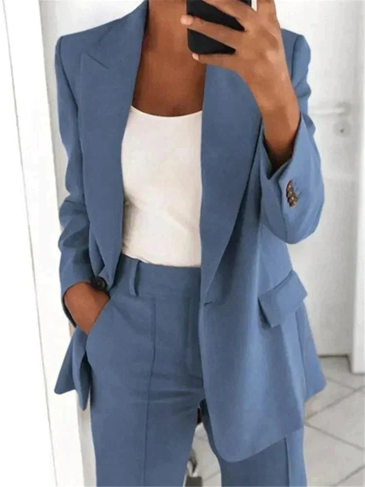 Victoria | Eleganter und zeitloser maßgeschneiderter Blazer