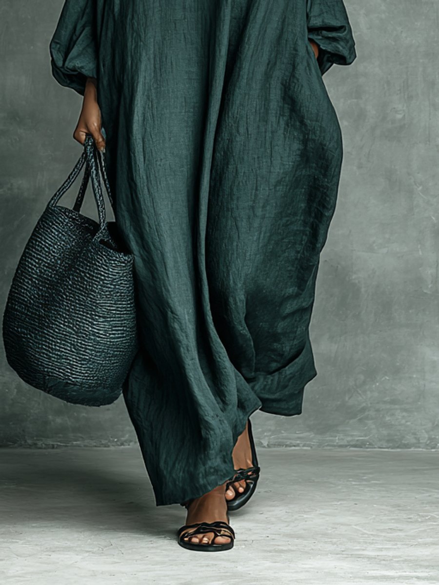 Luna | Stilvolles, oversized besticktes Maxikleid mit langen Ärmeln