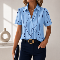 Amelia | Elegante und vielseitige Bluse mit abstraktem Muster