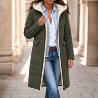 Clara | Elegante cappotto lungo sherpa con cappuccio per un accogliente stile invernale