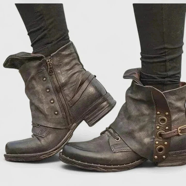 Aria | Stilvolle Distressed-Lederstiefeletten