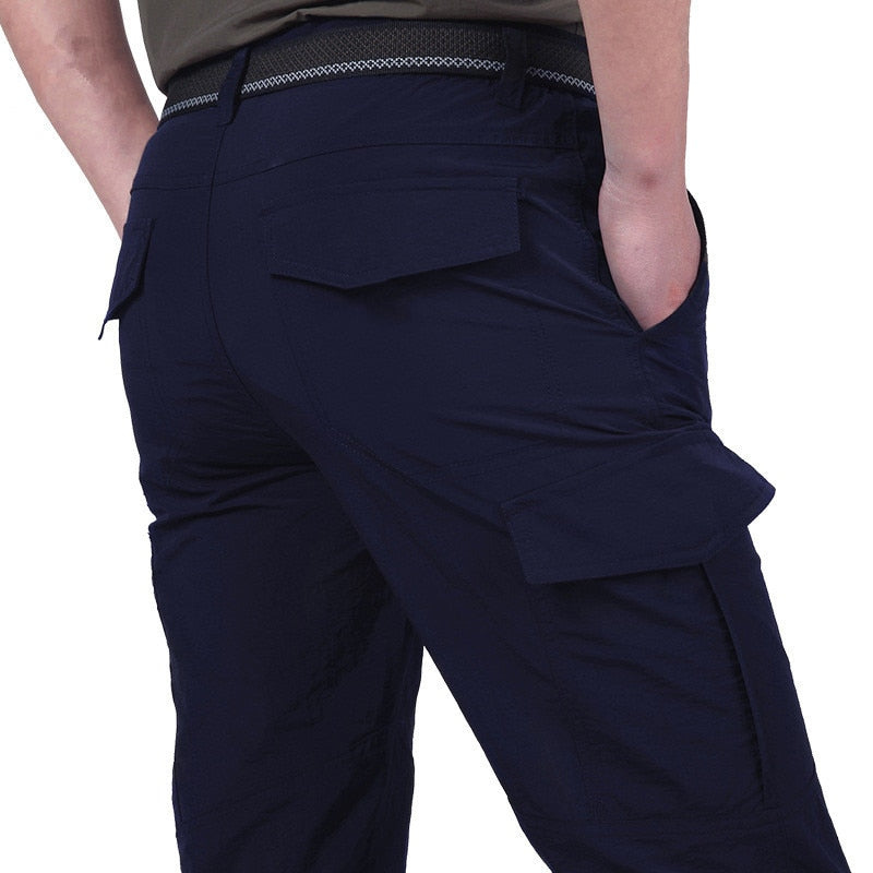 James | Stilvolle Cargohosen, die Funktionalität mit zeitloser Eleganz verbinden