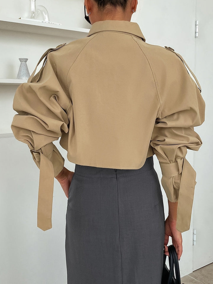 Penelope | Chic And Modern Short Trench Coat