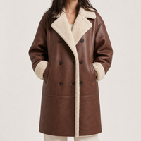Isla | Luxuriöse und elegante Teddyjacke im Trenchcoat-inspirierten Stil