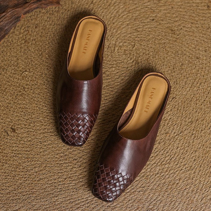 Mia | Zoccoli slip-on in pelle intrecciata, eleganti e comodi