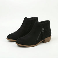 Clara | Elegante und vielseitige Stiefeletten mit Quasten