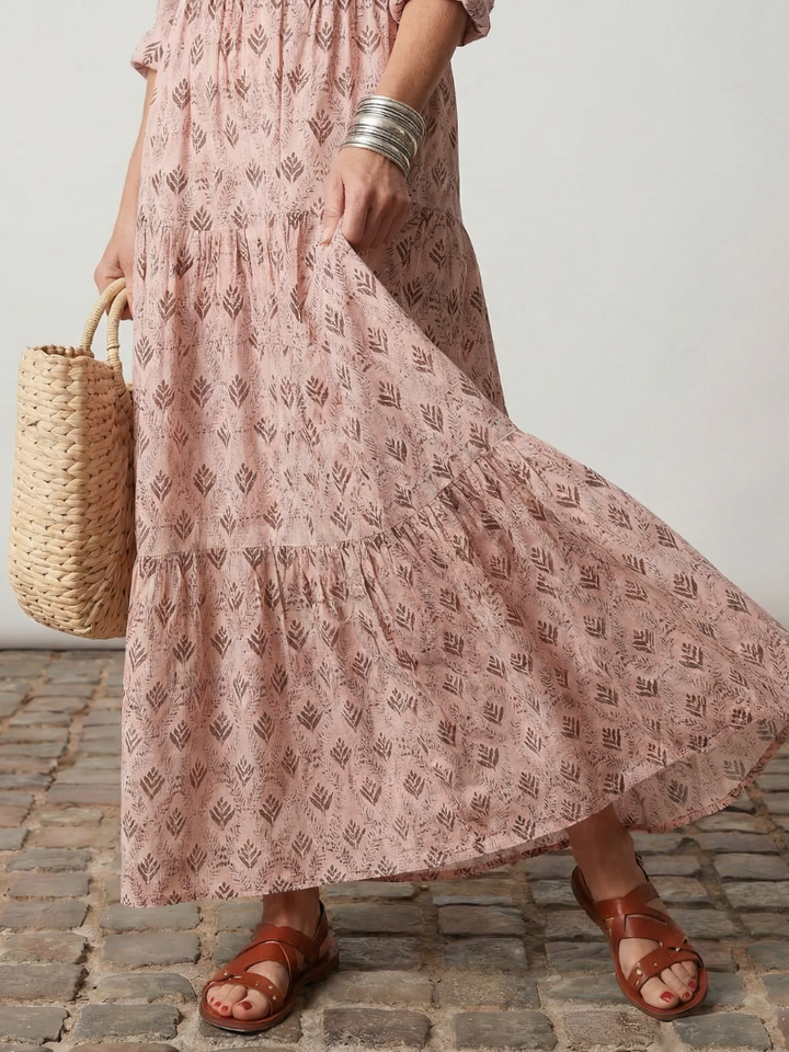 Camilla | Langarm-Maxikleid für den Herbst mit Print und Schlitz-Ausschnitt