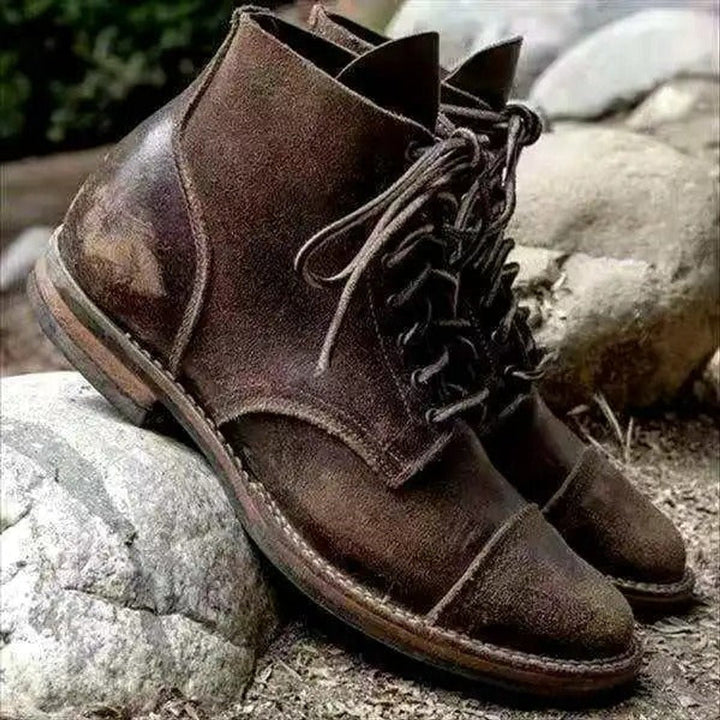 Oliver | Trendy And Supportive Cap-Toe Men Boots
