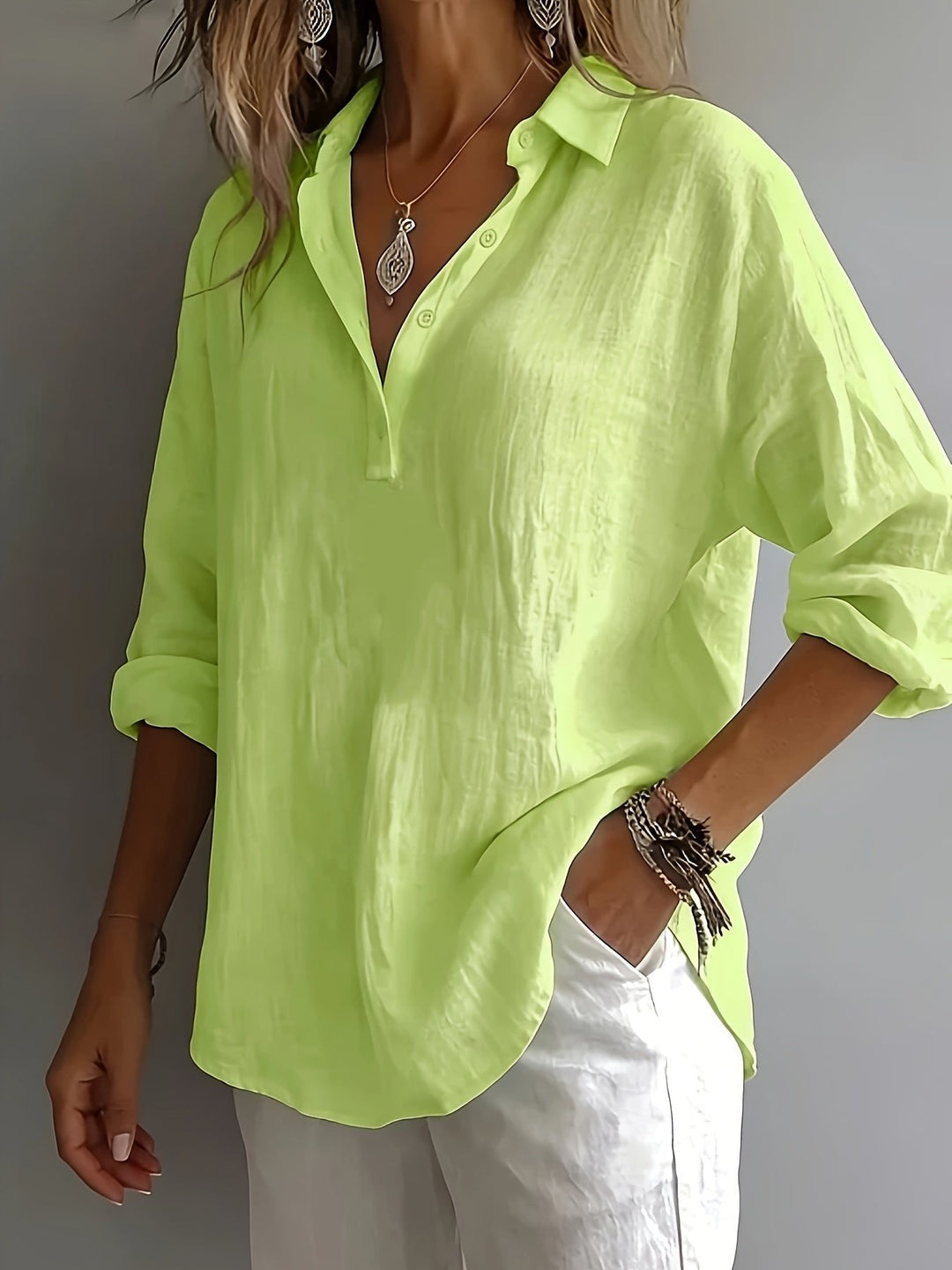 Freya | Relaxed Collared Blouse – Effortless Everyday Style for Women