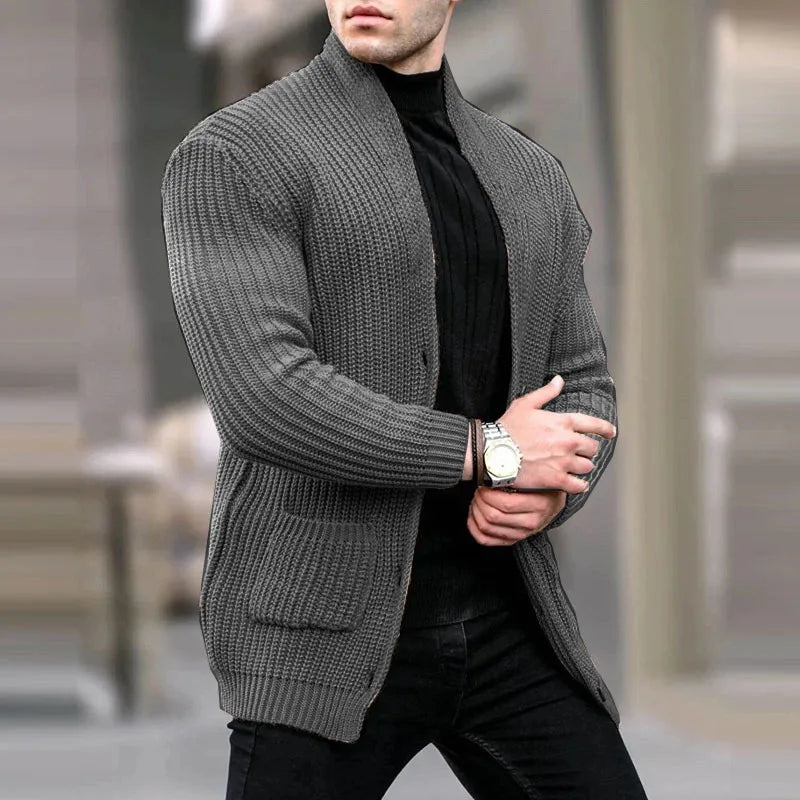 Oliver | Cardigan in maglia moderno e funzionale dallo stile urbano