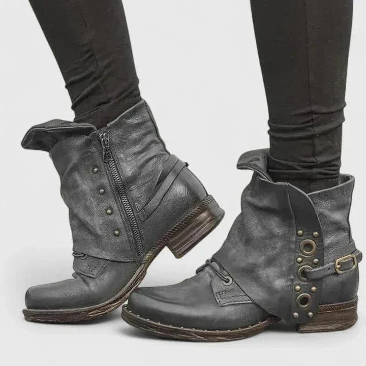 Aria | Stilvolle Distressed-Lederstiefeletten
