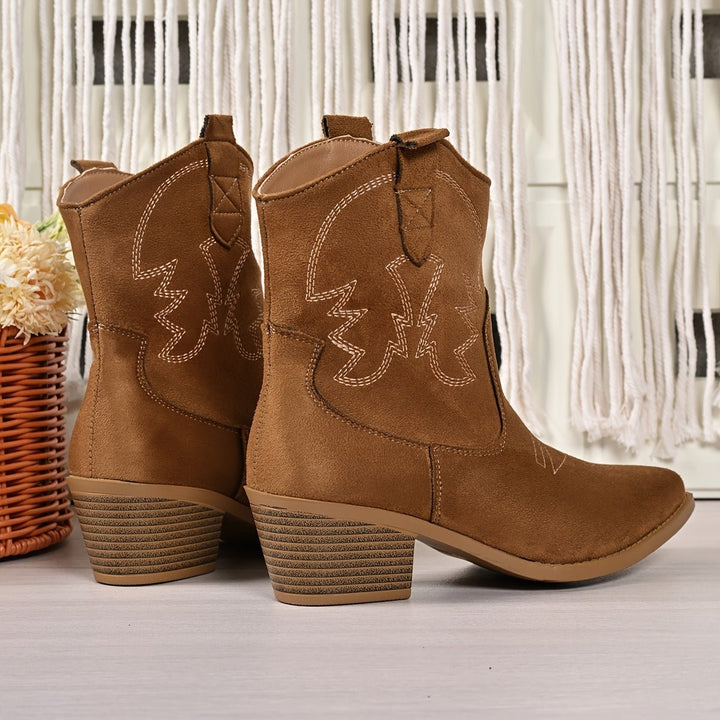 Anna | Classic And Stylish Wide-Calf Cowboy Boots