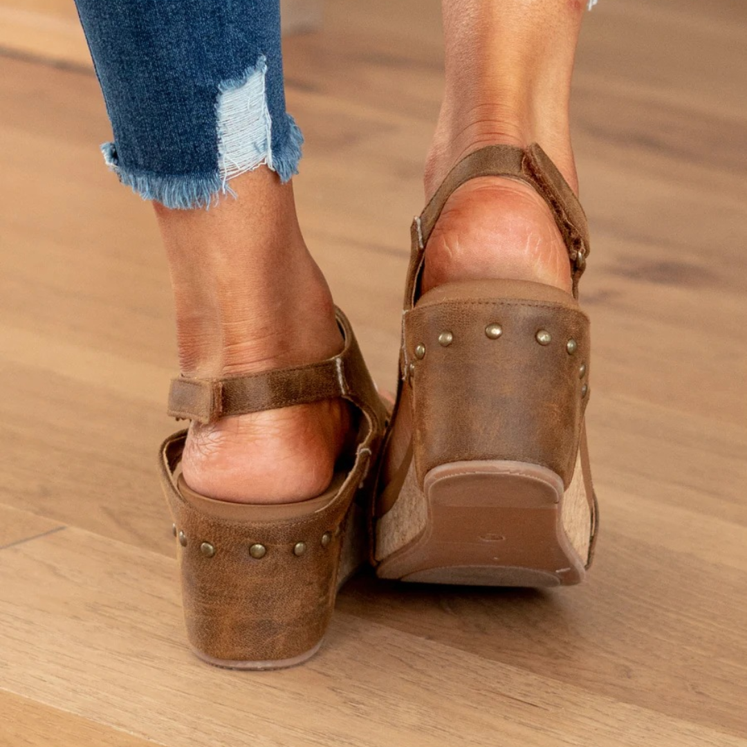 Isla | Sandali ortopedici a cuneo con morbido comfort in suede