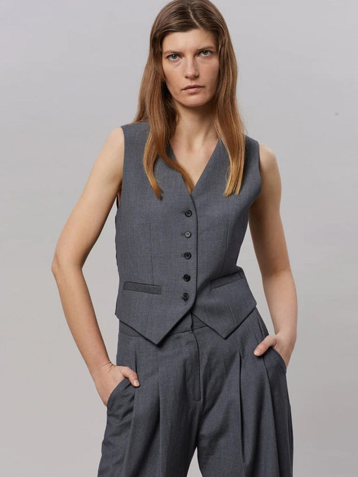 Victoria | Elegante, maßgeschneiderte Businessweste für Damen