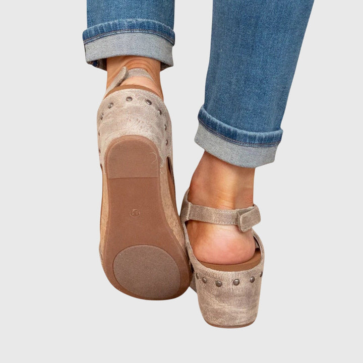 Adele | Comfortable & Elegant Orthopedic Sandals for Women 2