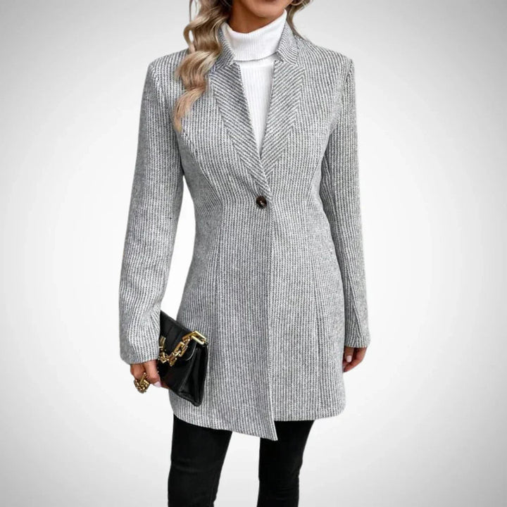 Alannah | Elegant and professional women's blazer 5