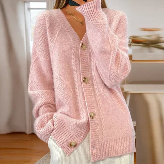 Amara | Timeless and elegant women's cardigan 1