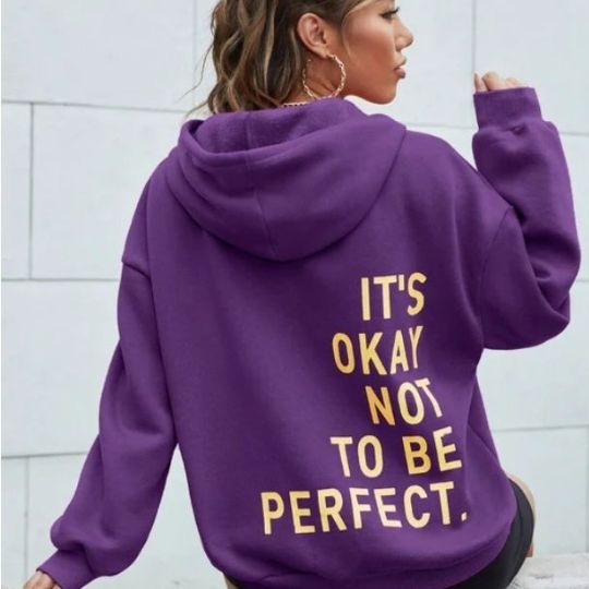 Anna | Modern oversized hoodie with back print 4