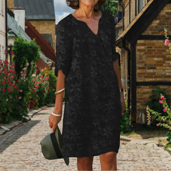 Ava | Comfortable and versatile dress with floral print 1
