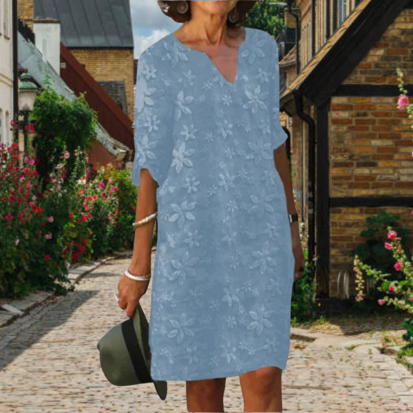 Ava | Comfortable and versatile dress with floral print 3