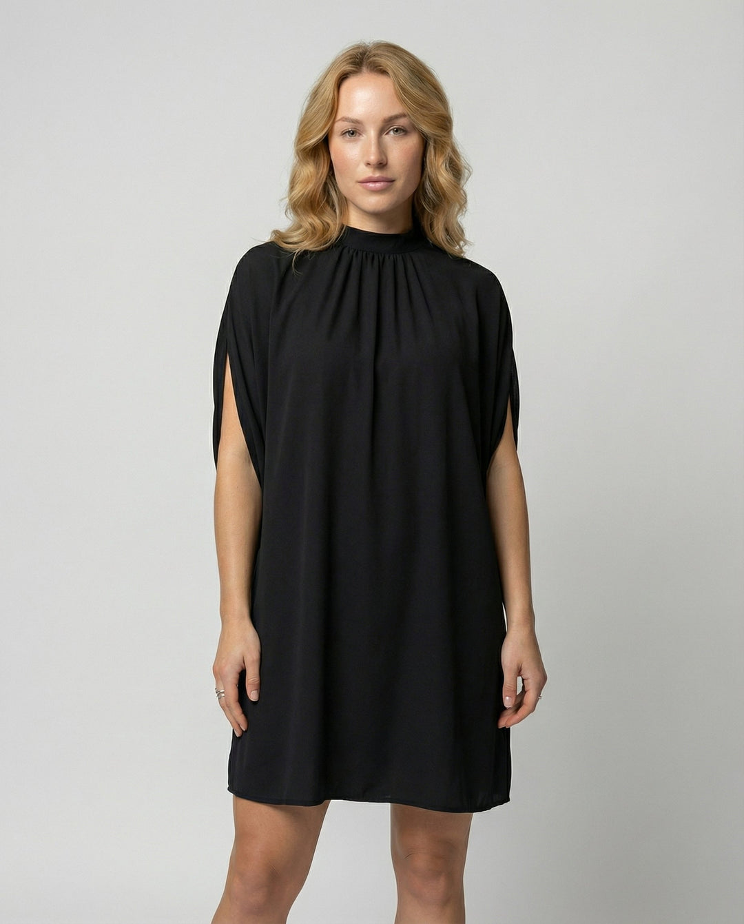 Bella | Elegant & Comfortable Batwing Sleeve Dress for Women 0