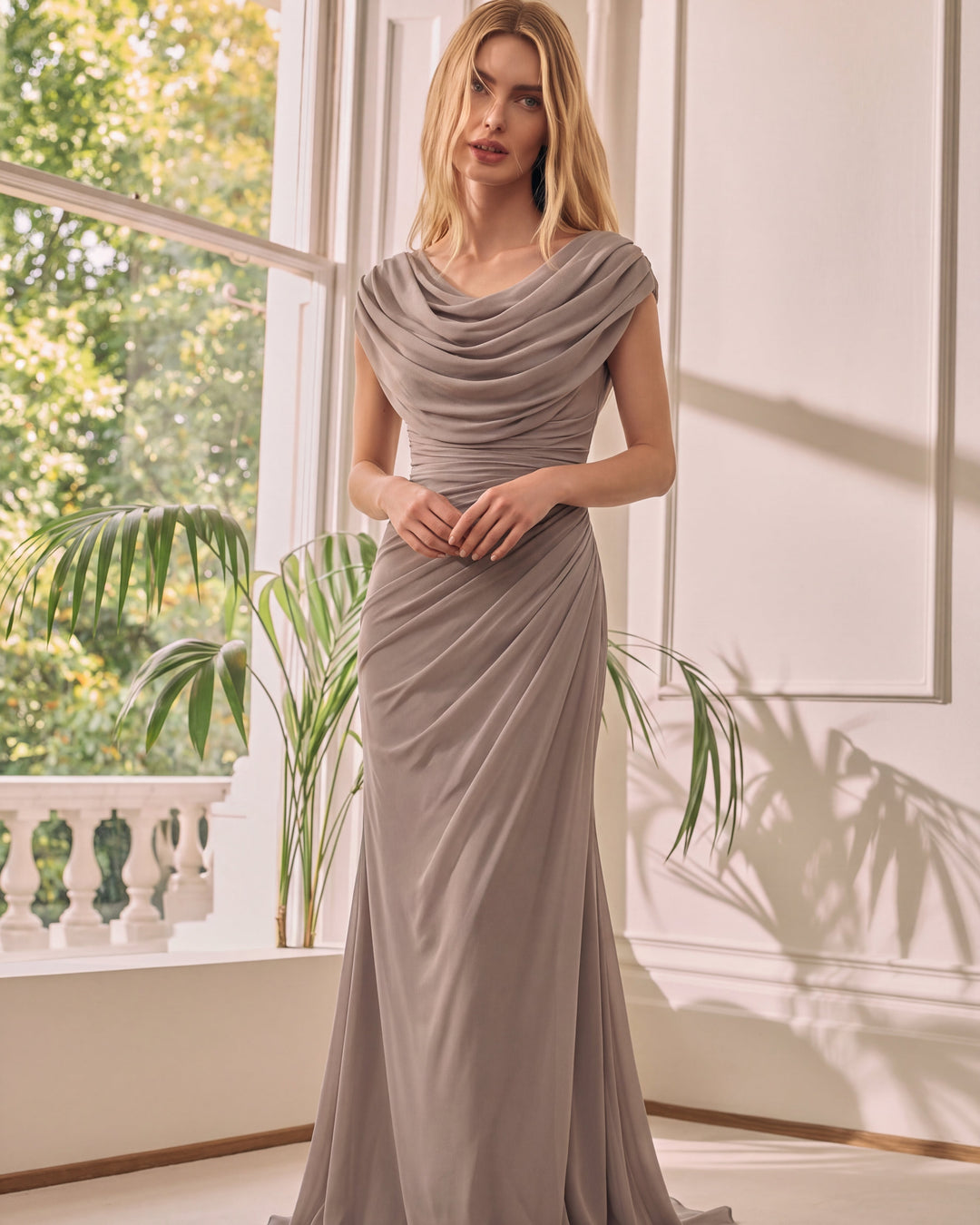 Breezy Belle | Elegant Floral Maxi Dress for Women – Flowing & Tailored Long Dress 1