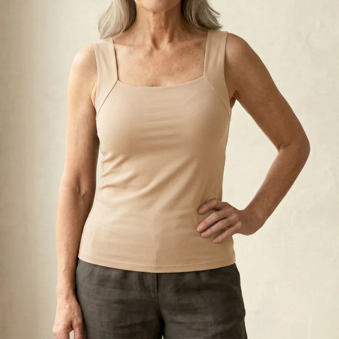 Calia | Comfortable Women's Tank Top with Built-In Bra - Stylish Square Neck Design 1