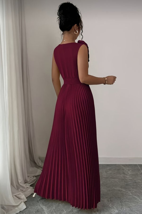 Charlotte | Women's Pleated Sleeveless Floral Applique Evening Gown 1