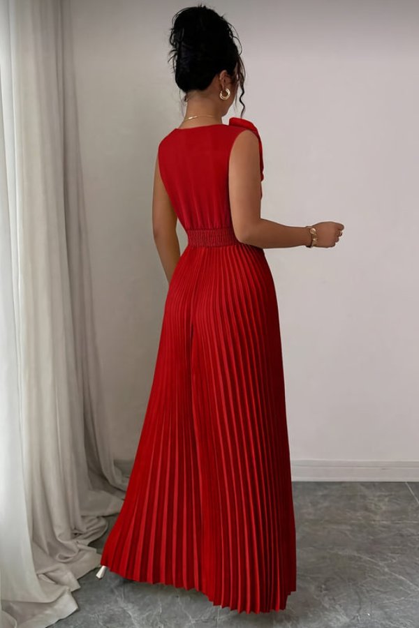 Charlotte | Women's Pleated Sleeveless Floral Applique Evening Gown 4