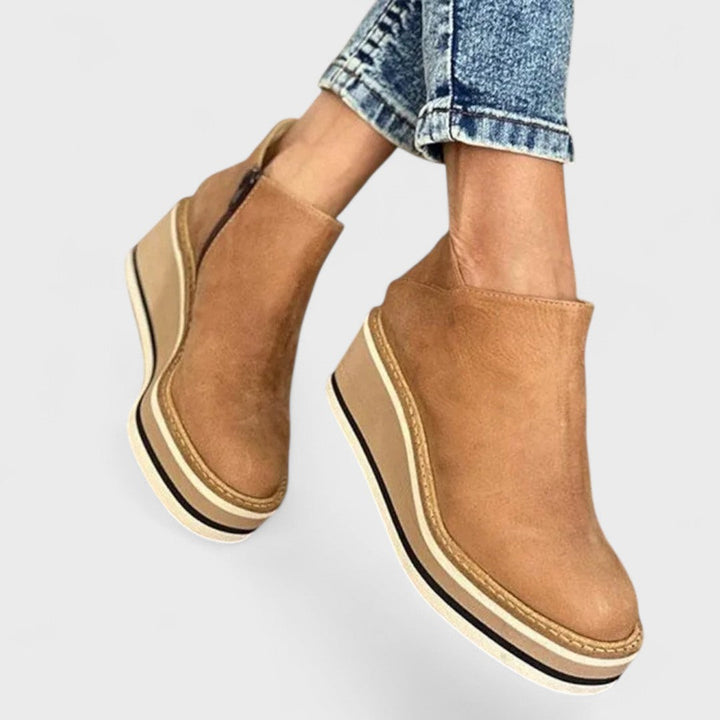 Chloe | Elegant Waterproof Shoes 0