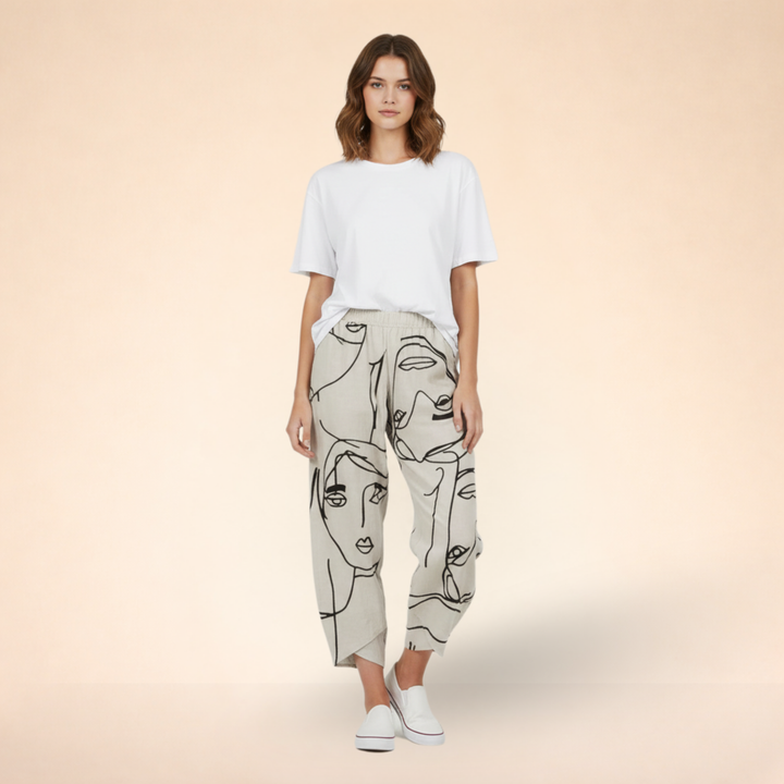 Christina | Lightweight and comfortable trousers 0