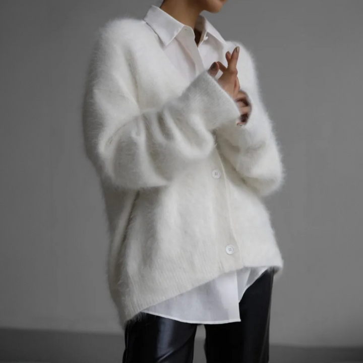 Clara | Elegant cashmere cardigan for women 6