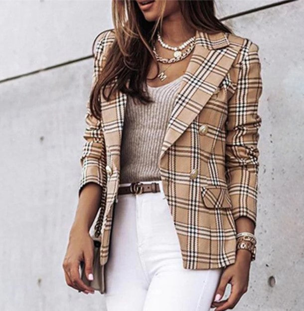 Claudia | Timeless and comfortable blazer 1