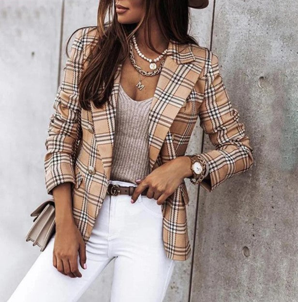 Claudia | Timeless and comfortable blazer 2